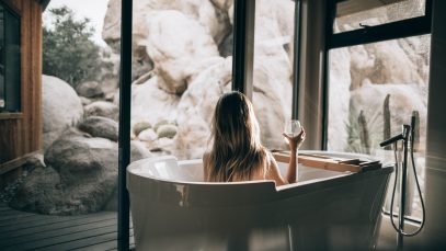 Photo by Roberto Nickson on Unsplash