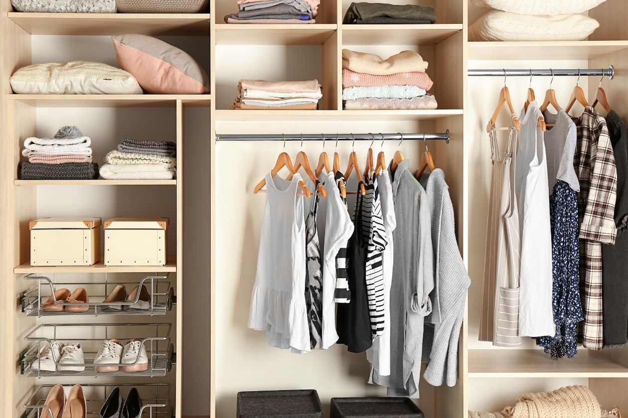 Tidy Space, Tidy Mind: Key Tips for Organizing Your Closet