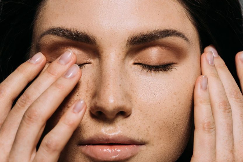 How to Transition Your Skin-Care Regimen From Summer To Fall