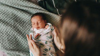 How To Survive the First Month of Being a Mom