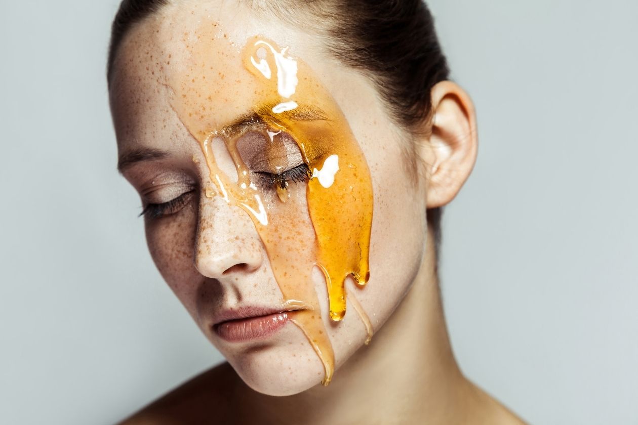 Reasons To Add Honey Into Your Skincare Routine