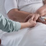 Tips for Visiting a Loved One in Hospice