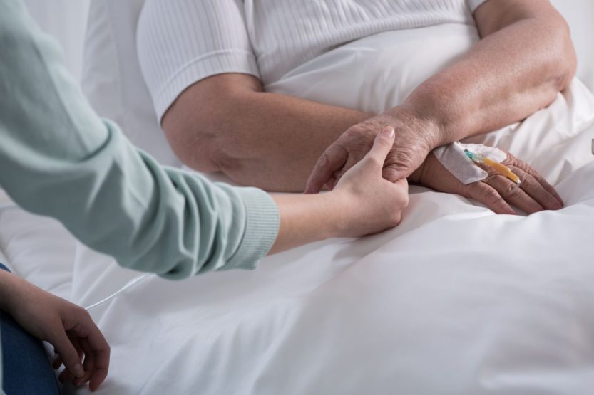 Tips for Visiting a Loved One in Hospice