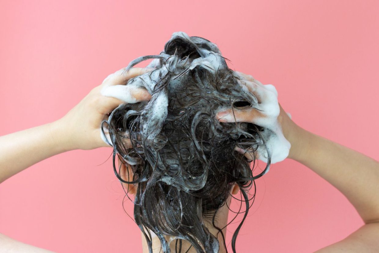 3 Reasons Why You Should Avoid Washing Your Hair Every Day