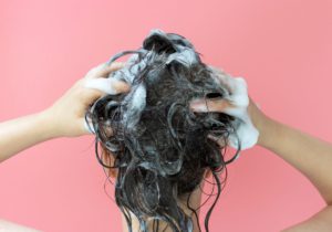 3 Reasons Why You Should Avoid Washing Your Hair Every Day