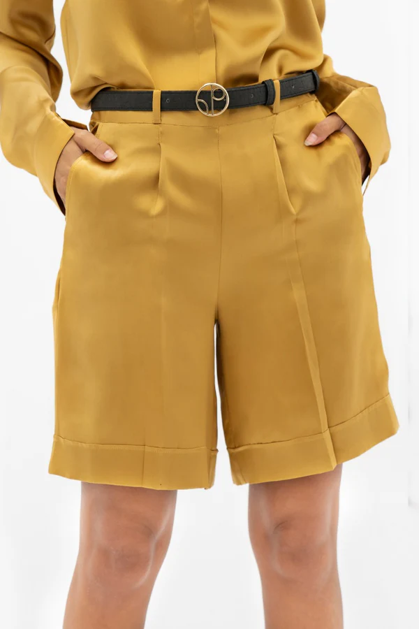 Effortless Luxury Bottomwear by 1 People: The 2026 Style Upgrade You Didn’t Know You Needed 4 Tailored Shorts & Everyday Essentials